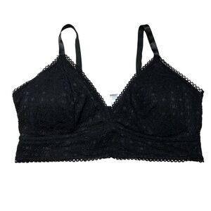 Delta Burke Black Lace Bra